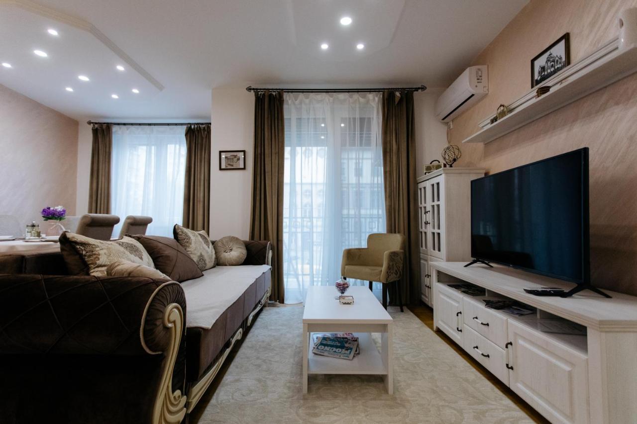 Apartman Kristina 4* Subotica Exterior foto